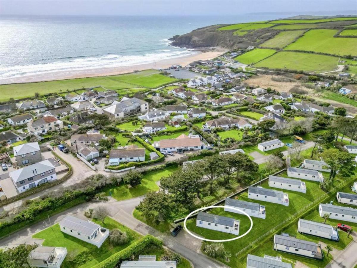 Chalé Pottsville - Short Walk To Praa Sands